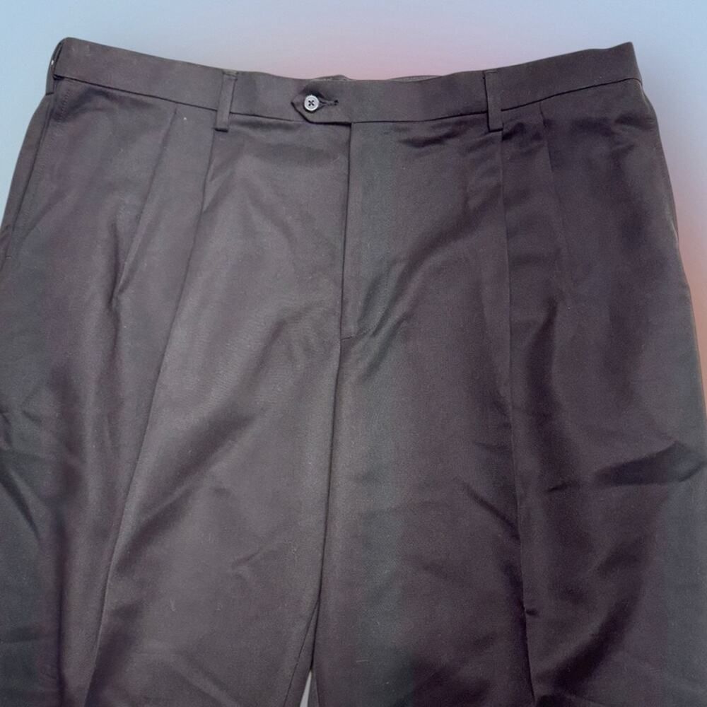 GEORGE Men’s 42 x 30 Black Pleated Dress Pant - Picture 3 of 4